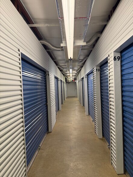 More Photos Of 9765 S Loop Rd, Pensacola Self Storage For Sale