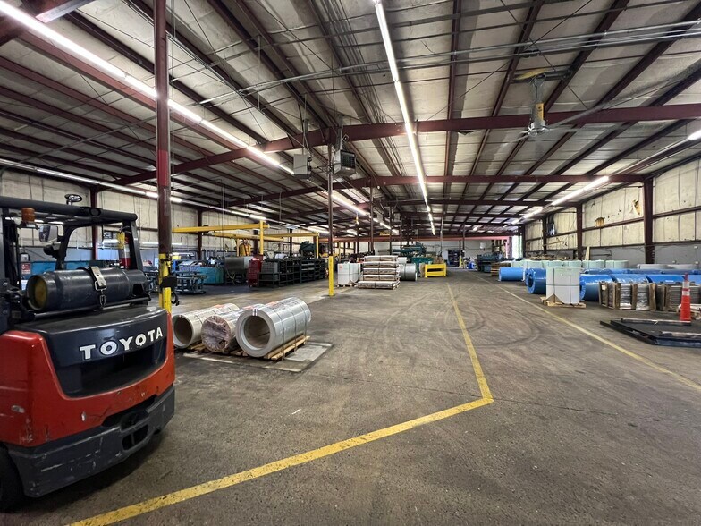 More Photos Of 1100 Culp Rd, Pineville Warehouse For Lease