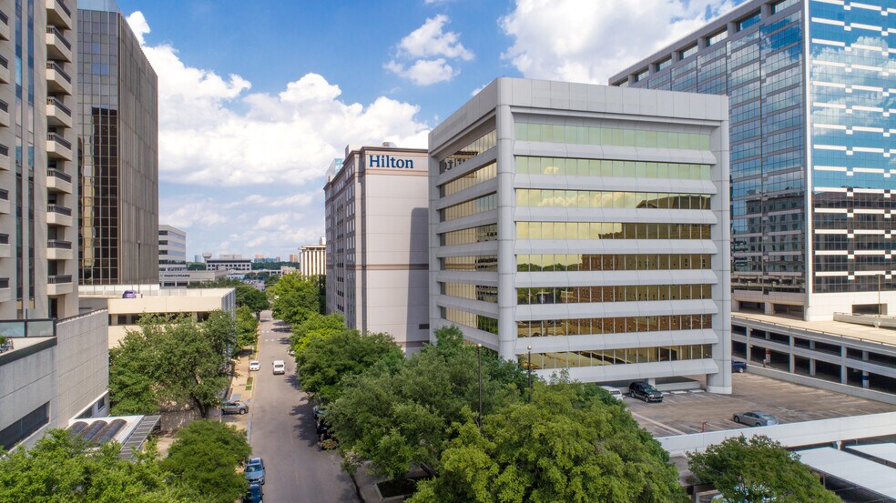 More Photos Of 5944 Luther Ln, Dallas Office For Lease