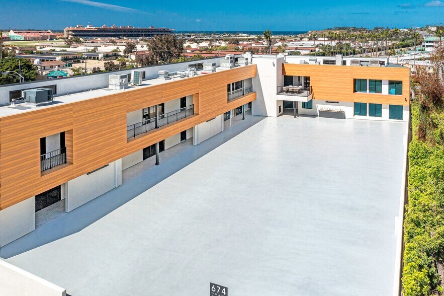 More Photos Of 674 Via de la Valle, Solana Beach Office For Sale