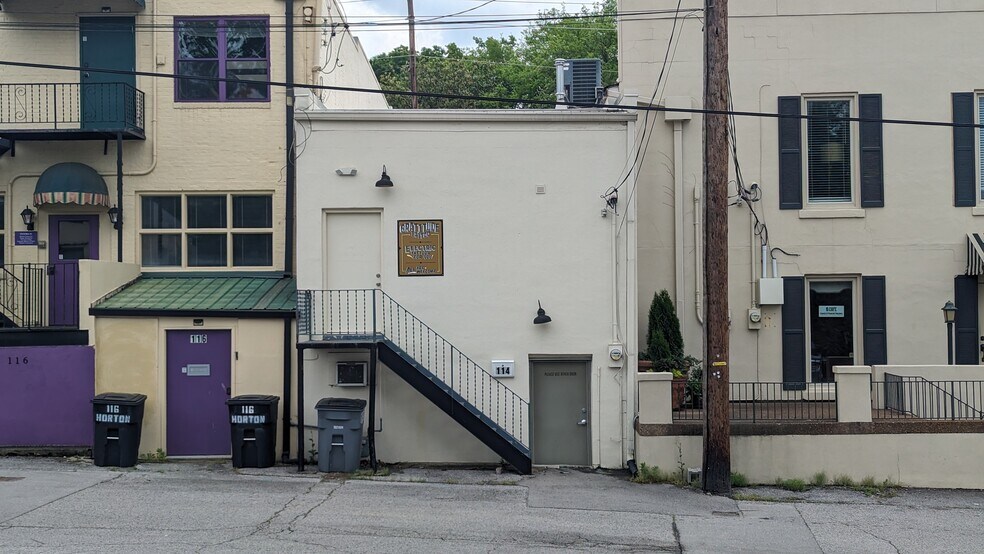 More Photos Of 114 N Main St, Goodlettsville Storefront Retail Office For Sale