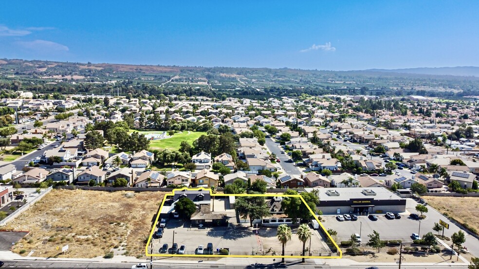 More Photos Of 2048 Mentone Blvd, Mentone Storefront Retail Residential For Sale