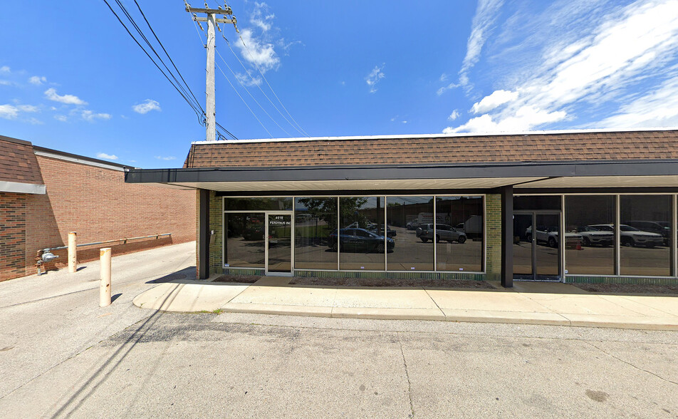 Primary Photo Of 4000-4010 N Nashville Ave, Chicago Unknown For Lease