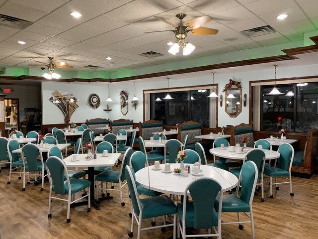 More Photos Of 900 N Union St, Dwight Restaurant For Sale