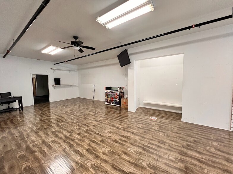 More Photos Of 726-730 Market St, San Diego Storefront Retail Residential For Lease