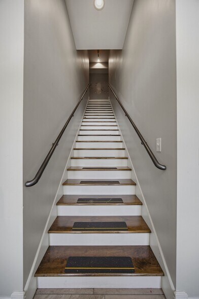 More Photos Of 7385 Applegate Ln, Chattanooga Medical For Sale