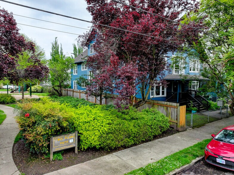 More Photos Of 4016-4024 NE 6th Ave, Portland Apartments For Sale