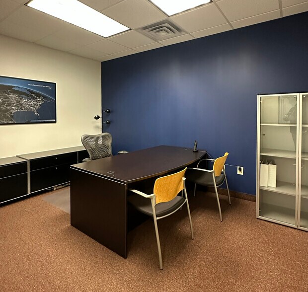 More Photos Of 7600 147th St W, Apple Valley Freestanding For Sale