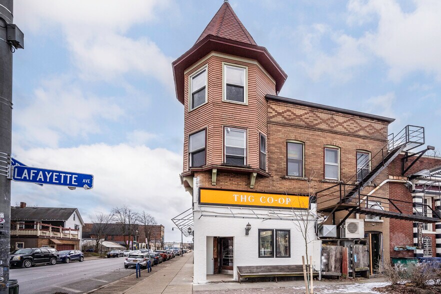 More Photos Of 212-220 Grant St, Buffalo Apartments For Lease