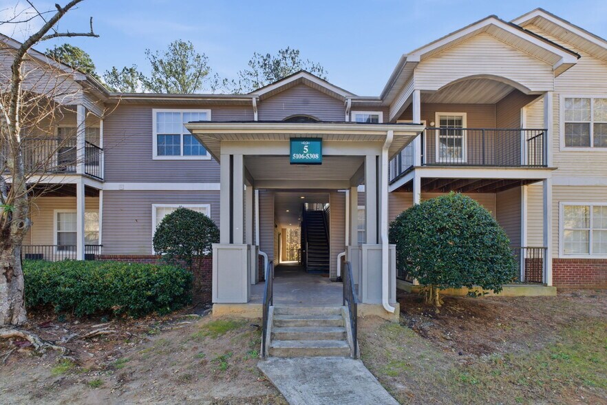 More Photos Of 6595 Mount Zion Blvd, Morrow Apartments For Sale