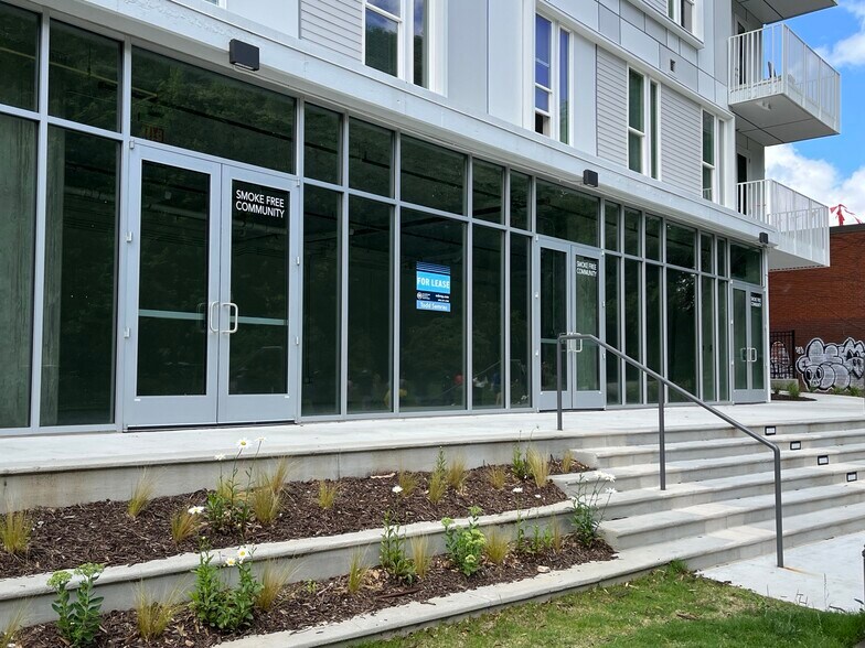 More Photos Of 872 Memorial Dr, Atlanta Apartments For Lease