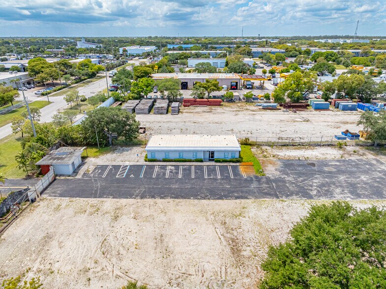 More Photos Of 1911 NW 15th St, Pompano Beach Land For Lease