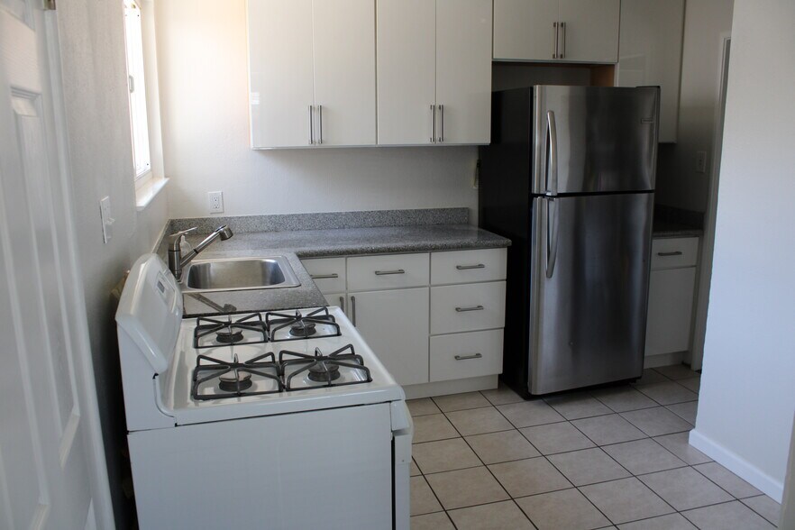 More Photos Of 1314-1316 Ashby Ave, Berkeley Apartments For Sale