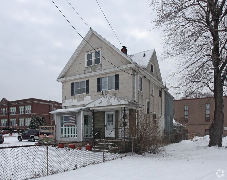More Photos Of 1347 Lyell Ave, Rochester Office For Sale