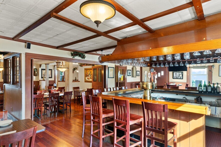 More Photos Of 245 Durham Rd, Ottsville Restaurant For Sale