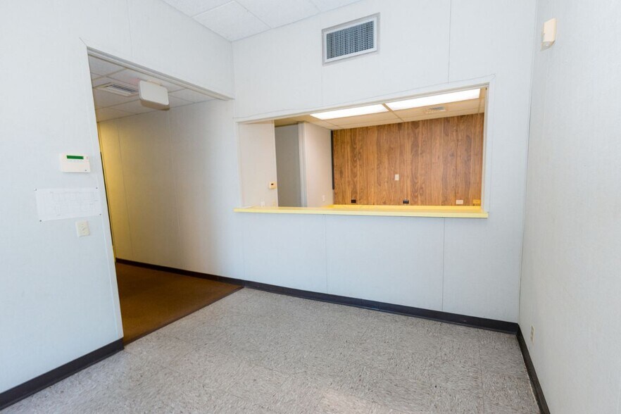 More Photos Of 3705 Houston Hwy, Victoria Warehouse For Sale