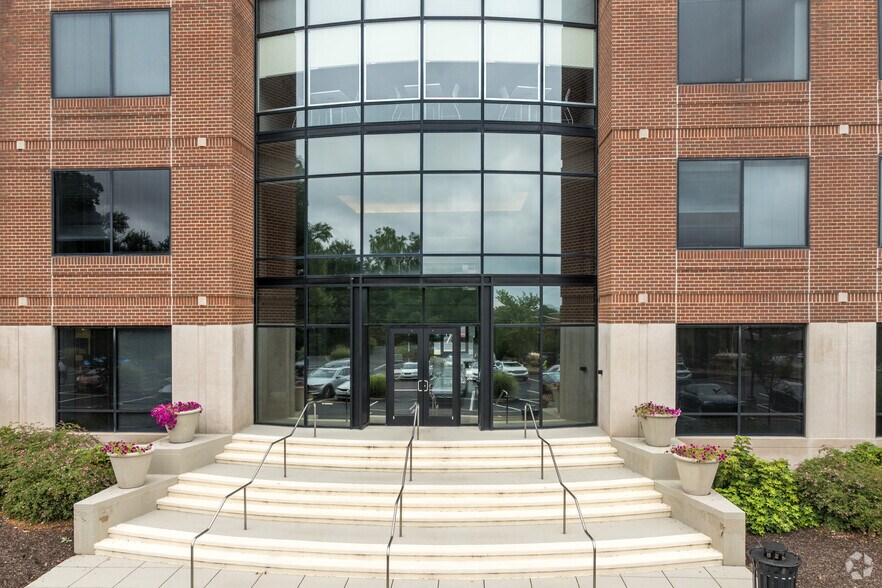 More Photos Of 200 Bellevue Pky, Wilmington Office For Lease