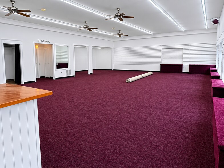 More Photos Of 440 Main St, Stevensville Storefront Retail Residential For Lease