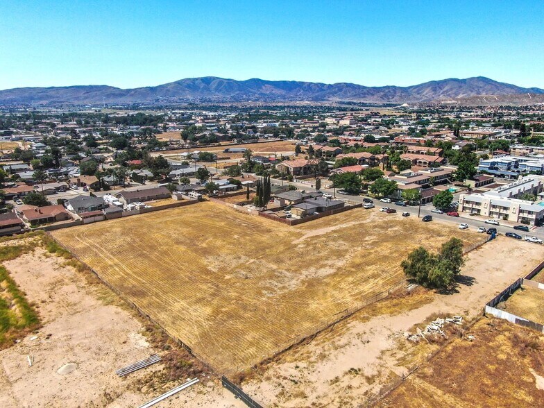 More Photos Of 12th Street East Near Ave Q, Palmdale Land For Sale