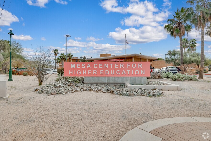 More Photos Of 245 W 2nd St, Mesa Office For Lease