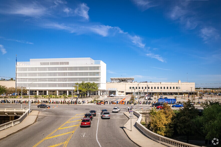More Photos Of 401 Franklin St, Houston Coworking Space