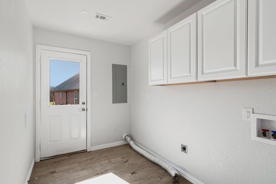 More Photos Of 7311 FM 1886, Azle Apartments For Sale