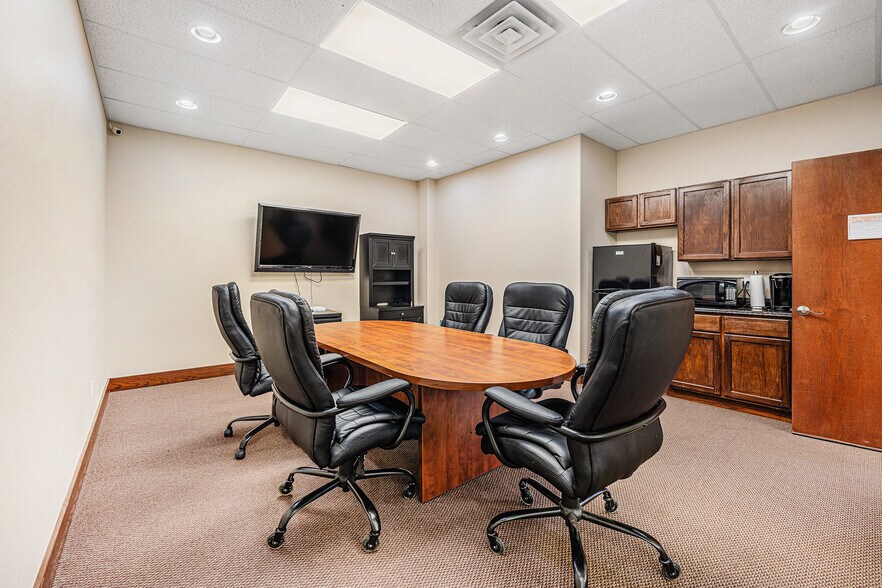 More Photos Of 6200 W 9th St, Greeley Medical For Sale