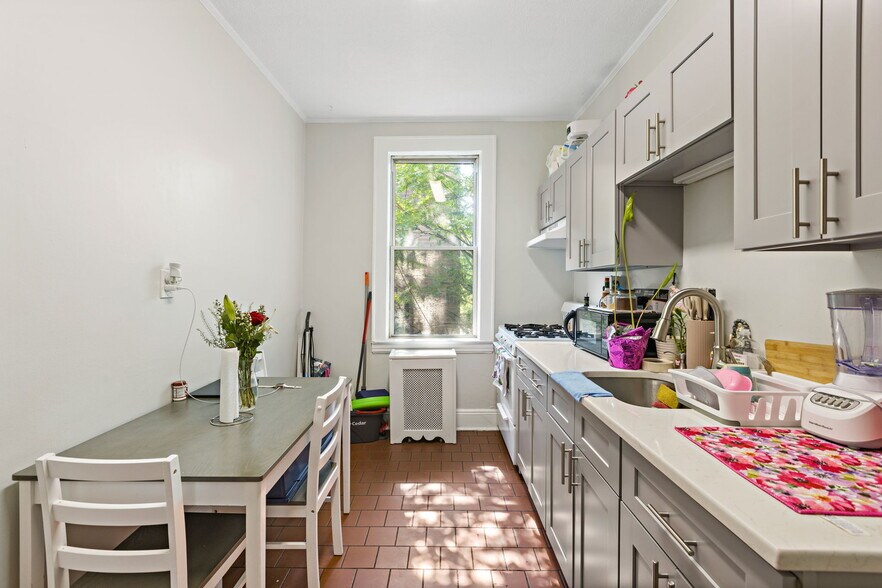 More Photos Of 508 82nd St, North Bergen Apartments For Sale