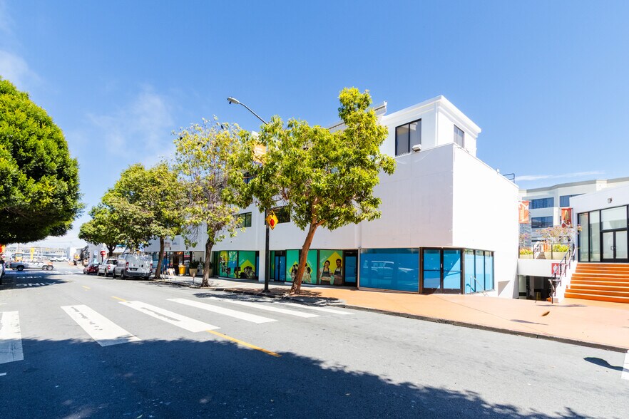 More Photos Of 2800 Leavenworth St, San Francisco Storefront Retail Office For Lease
