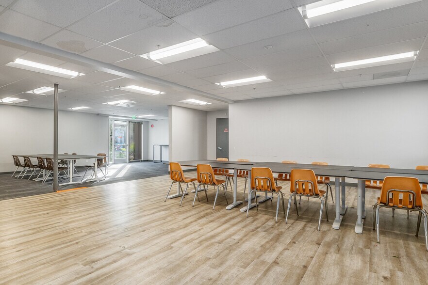 More Photos Of 480 N 1st St, San Jose Office For Sale