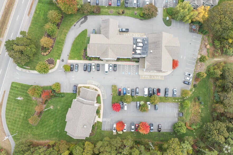 More Photos Of , Hyannis Office For Sale