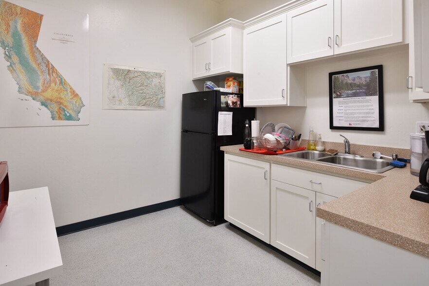 More Photos Of 100 Union St, Nevada City Office For Sale