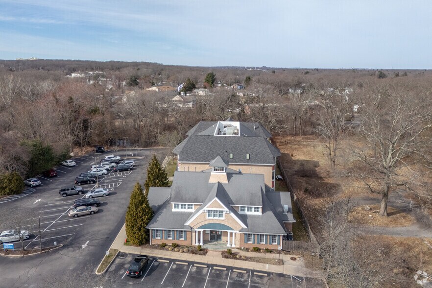 More Photos Of 227 Centerville Rd, Warwick Medical For Lease