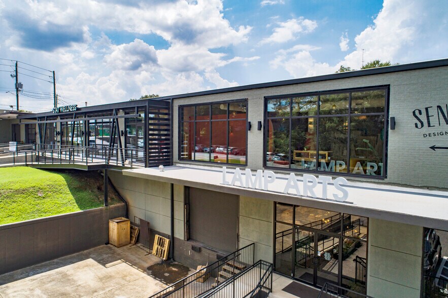 More Photos Of 1465 Howell Mill Rd NW, Atlanta General Retail For Lease