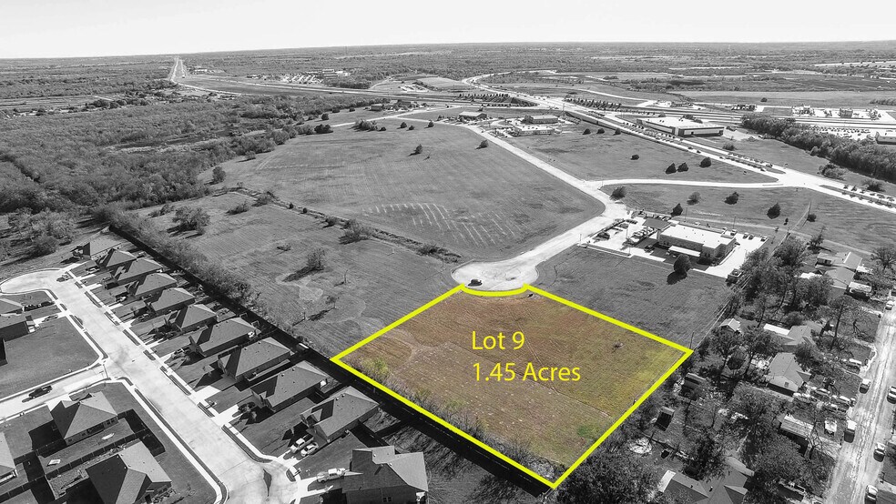 More Photos Of 00 Commerce Way, Kaufman Land For Sale