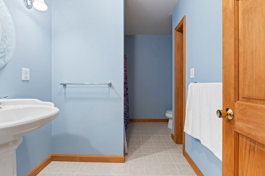 More Photos Of 41 Hobbs Rd, West Newfield Specialty For Sale