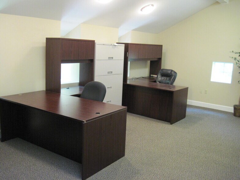 More Photos Of 10365 Hood Rd, Jacksonville Medical For Lease