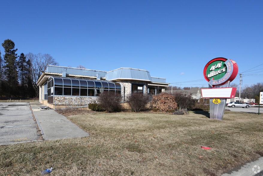 More Photos Of 805 Dutchess Tpke, Poughkeepsie Restaurant For Sale
