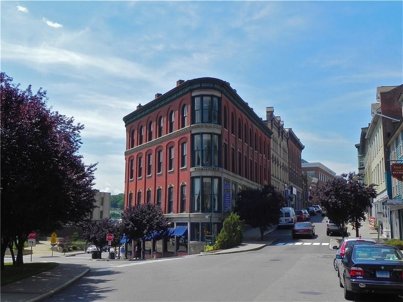 More Photos Of 97-105 Main St, Norwich Office For Sale