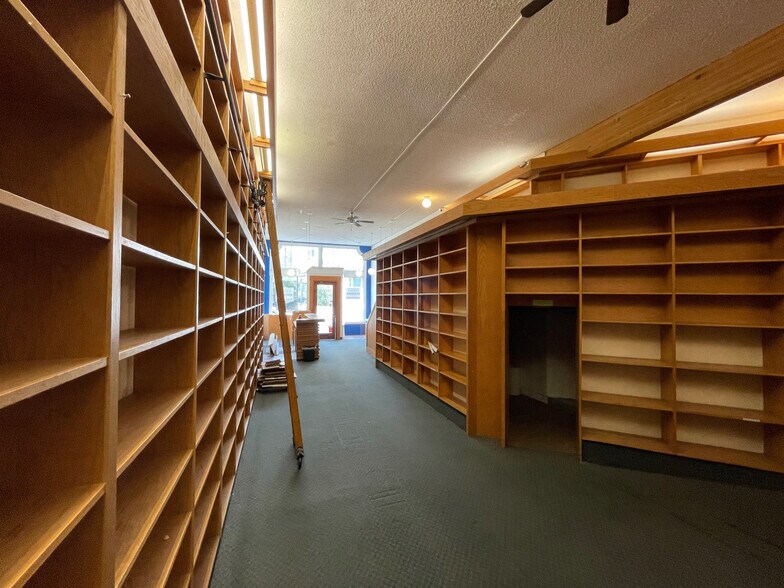 More Photos Of 2430 Bancroft Way, Berkeley Storefront Retail Residential For Lease