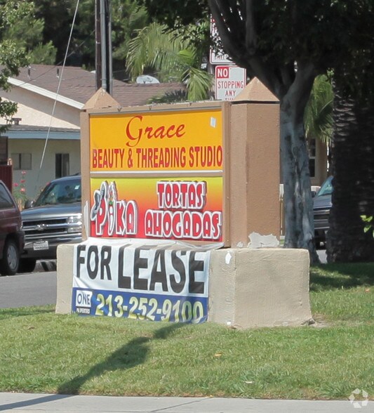 More Photos Of 8111 Rosecrans Ave, Paramount Freestanding For Lease