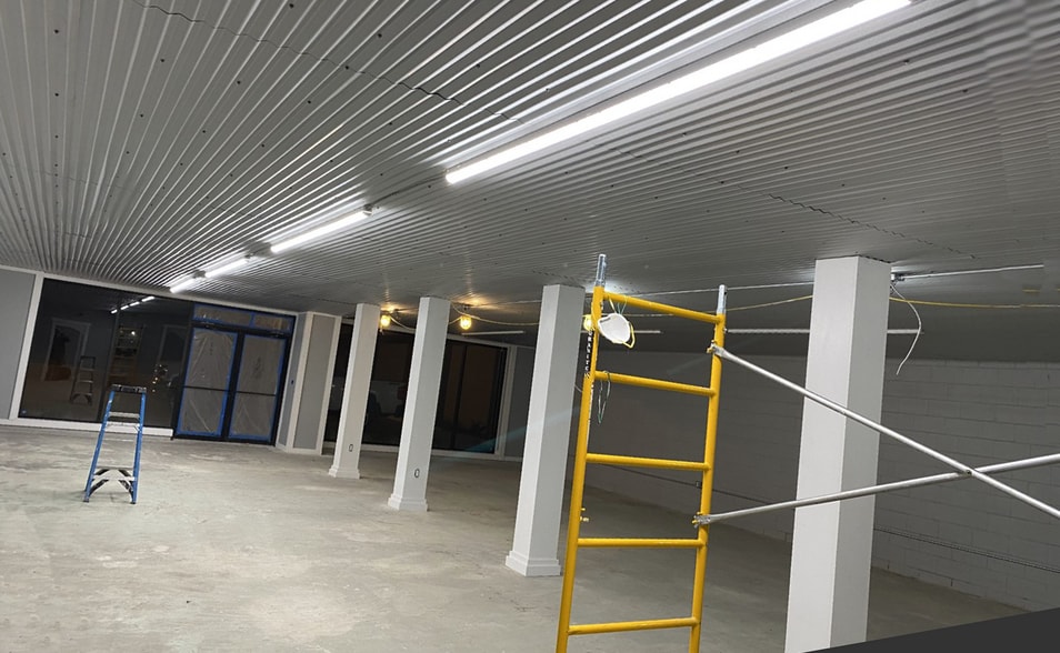 More Photos Of 2740 Madison Ave, Indianapolis Department Store For Lease