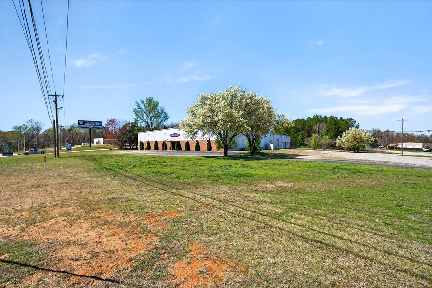 More Photos Of 1095 Southport Rd, Spartanburg Manufacturing For Sale