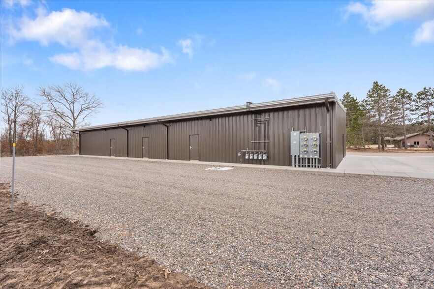 More Photos Of 1144 County Road D, Nekoosa General Retail For Sale