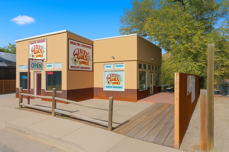 More Photos Of 152 E Main St, Naturita Convenience Store For Sale