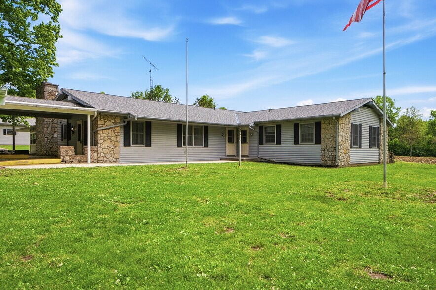 More Photos Of 2996 Millville Shandon Rd, Hamilton Specialty For Sale