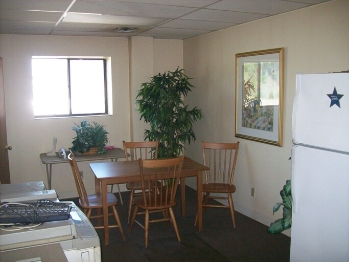 More Photos Of 31 Madison Blvd, Canastota Manufacturing For Lease