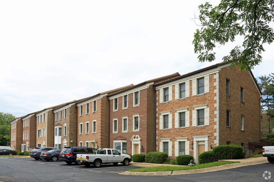 More Photos Of 12100-12128 Heritage Park Cir, Silver Spring Medical For Sale