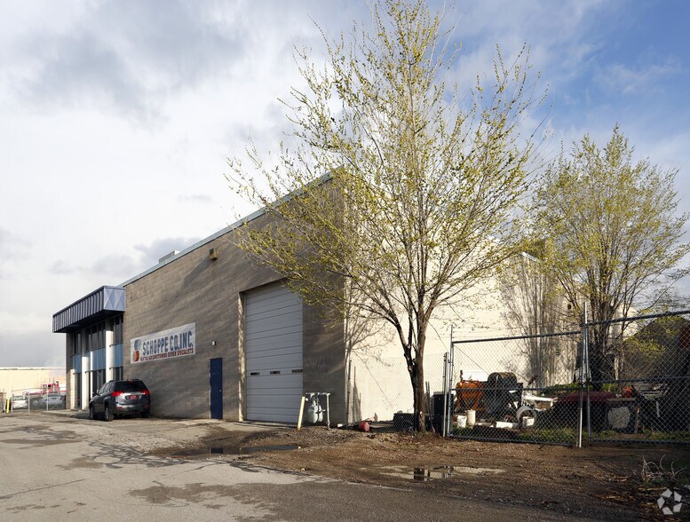 More Photos Of 352 Van Buren Ave, Salt Lake City Manufacturing For Sale