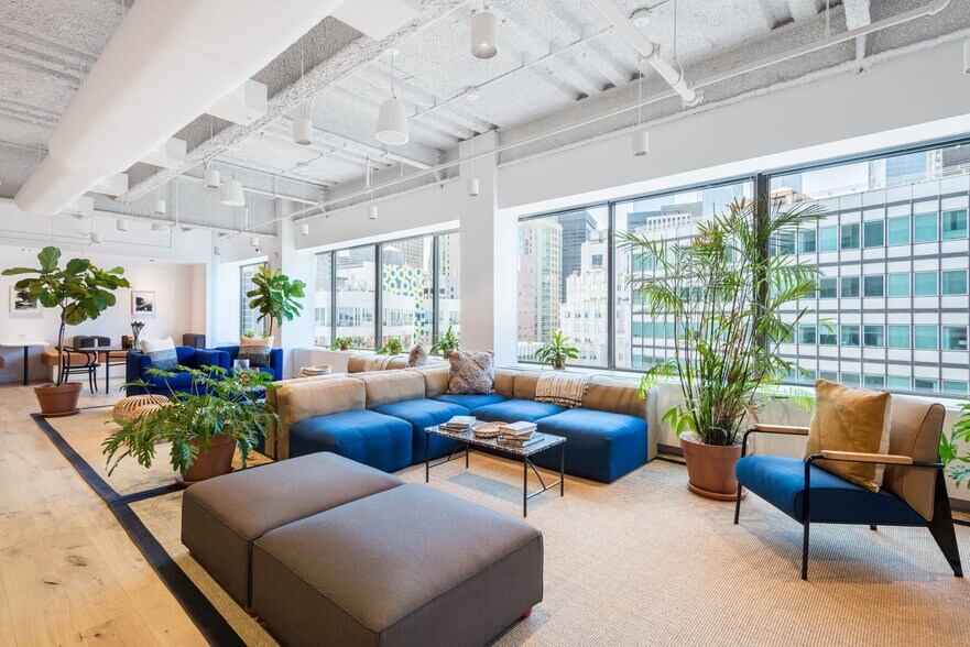 More Photos Of 199 Water St, New York Office For Lease